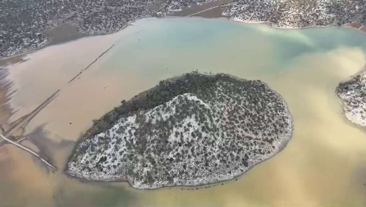 Konya’da şaşırtan görüntü! Gören Meke Gölü sandı 1